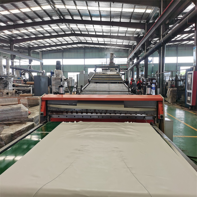 EVA片材擠出機(jī)_EVA片材擠出機(jī)