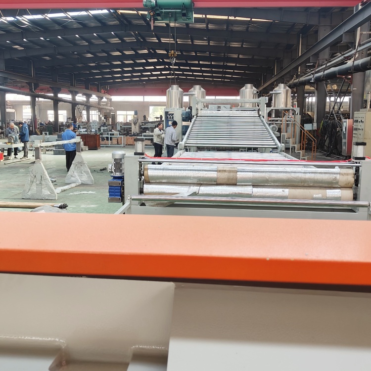 TPE汽車腳墊板材材生產(chǎn)線_TPE汽車吸塑腳墊板材擠出機_佳德